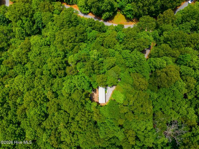 243 Jonquil Woods Road, Franklin, NC 28734