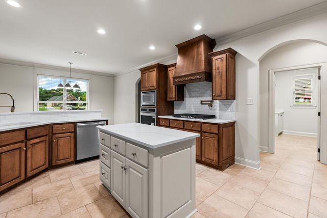 141 Oneida Way, Maumelle, AR 72113