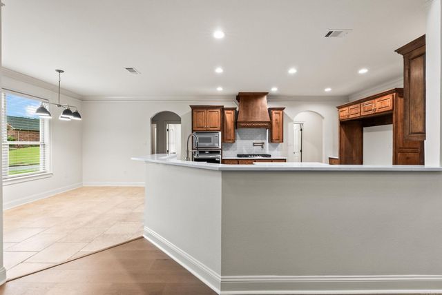 141 Oneida Way, Maumelle, AR 72113