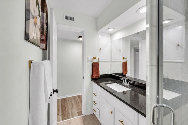 6119 Bandera Avenue A, Dallas, TX 75225