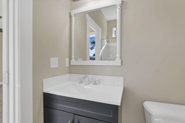 525 Ashwood Road, Columbus, OH 43207