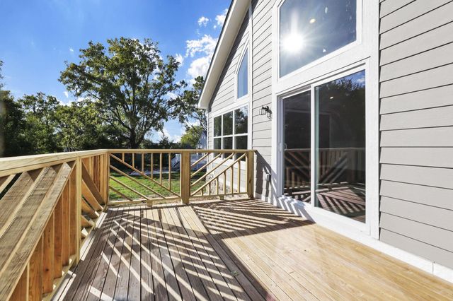 525 Ashwood Road, Columbus, OH 43207