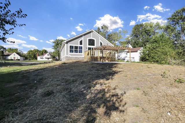 525 Ashwood Road, Columbus, OH 43207