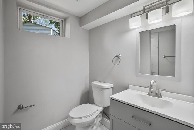 1000 MAPLE AVE, Rockville, MD 20851