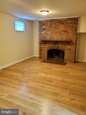 6735 TOWNE LANE RD, Mclean, VA 22101