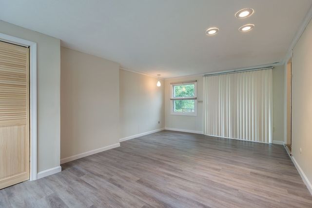 118 Cook Ave, Chelsea, MA 02150