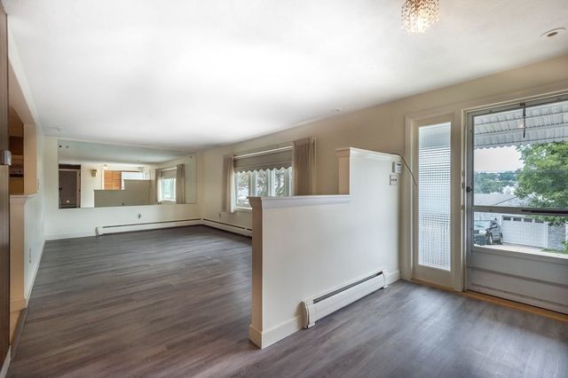 118 Cook Ave, Chelsea, MA 02150