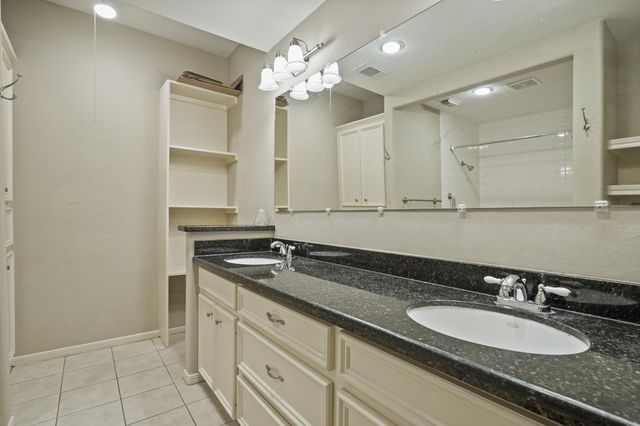 11711 Memorial Drive 367, Houston, TX 77024