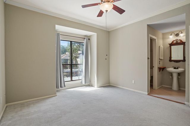 11711 Memorial Drive 367, Houston, TX 77024