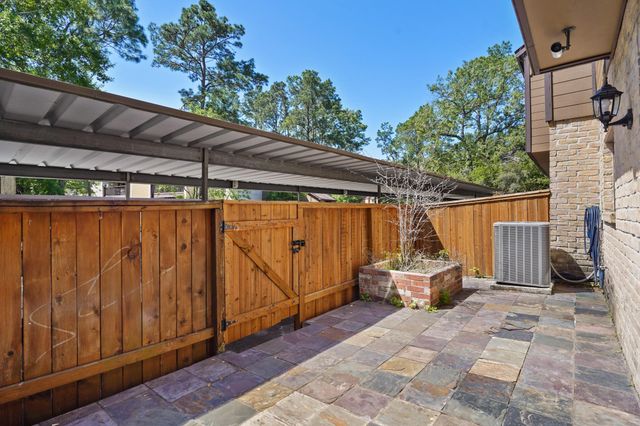 11711 Memorial Drive 367, Houston, TX 77024