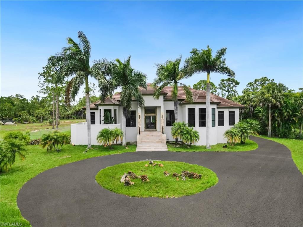 1361 Golden Gate BLVD W, NAPLES, FL 34120 — exterior