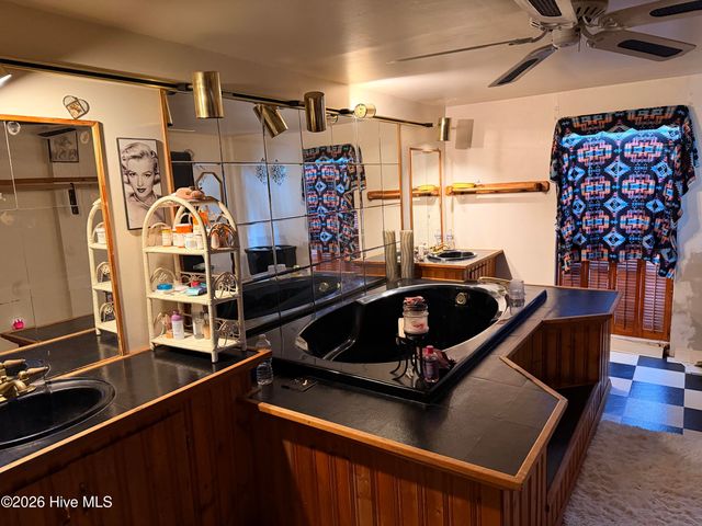 171 Sunset Circle, Hertford, NC 27944