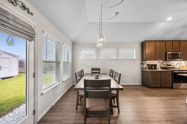 101 Ozark DR, Hutto, TX 78634