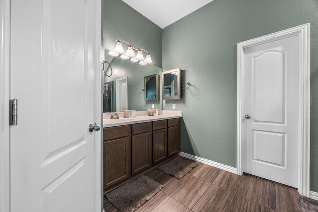 101 Ozark DR, Hutto, TX 78634