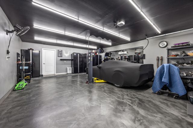 101 Ozark DR, Hutto, TX 78634