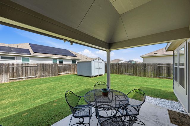 101 Ozark DR, Hutto, TX 78634