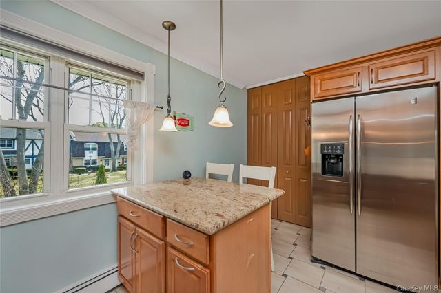 10 Glen Hollow Road C7, Holtsville, NY 11742