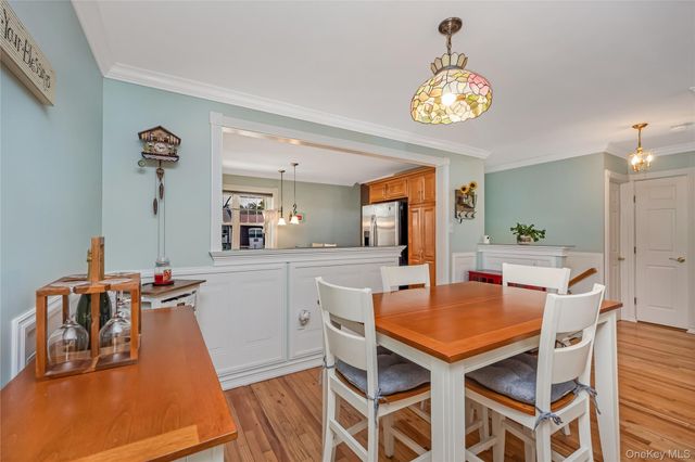 10 Glen Hollow Road C7, Holtsville, NY 11742