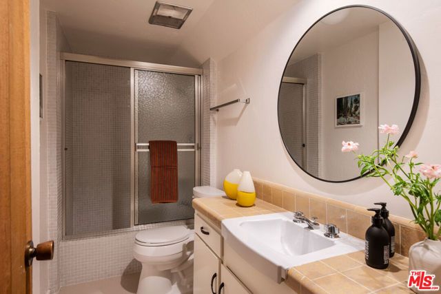 287 Grizzly Road, Lake Arrowhead, CA 92352