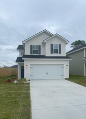 144 Centennial Court, Hinesville, GA 31313