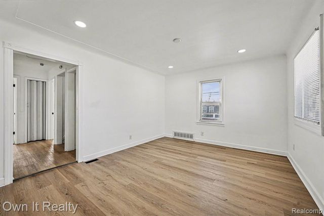 17248 Harman Street, Melvindale, MI 48122