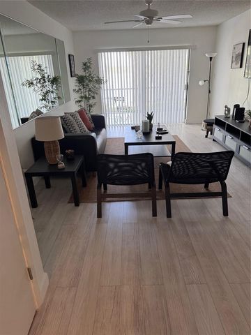 2225 HOLDEN AVENUE 104, Orlando, FL 32839