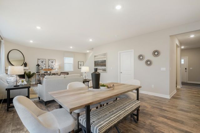 6156 Jennifer Avenue S, Cottage Grove, MN 55016