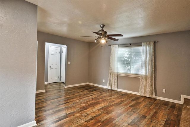 1827 E Lindsey Street 3, Norman, OK 73071