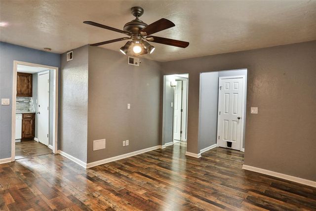1827 E Lindsey Street 3, Norman, OK 73071