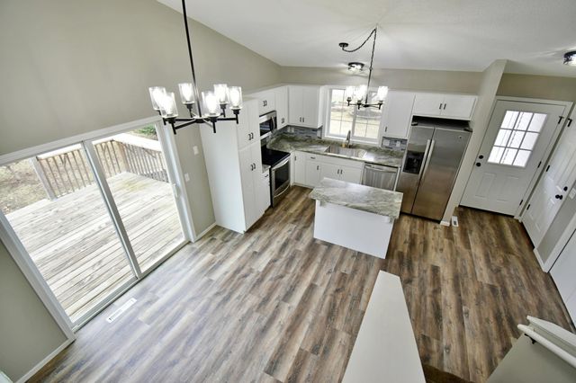 613 7th Street S, Sartell, MN 56377