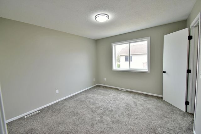 613 7th Street S, Sartell, MN 56377