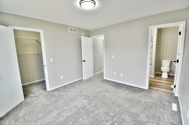 613 7th Street S, Sartell, MN 56377