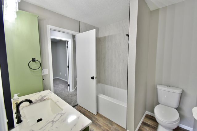 613 7th Street S, Sartell, MN 56377