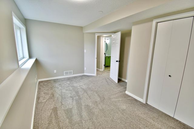 613 7th Street S, Sartell, MN 56377