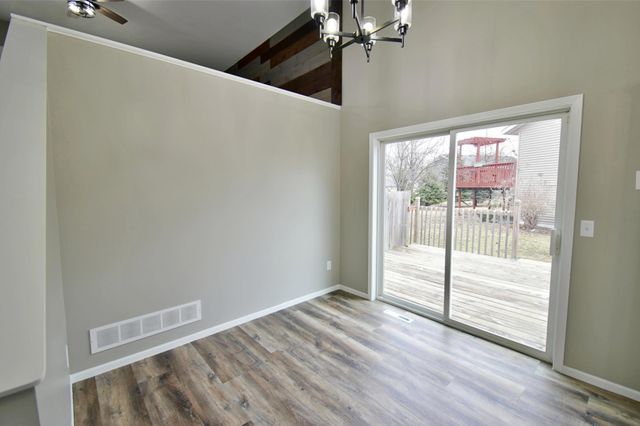 613 7th Street S, Sartell, MN 56377