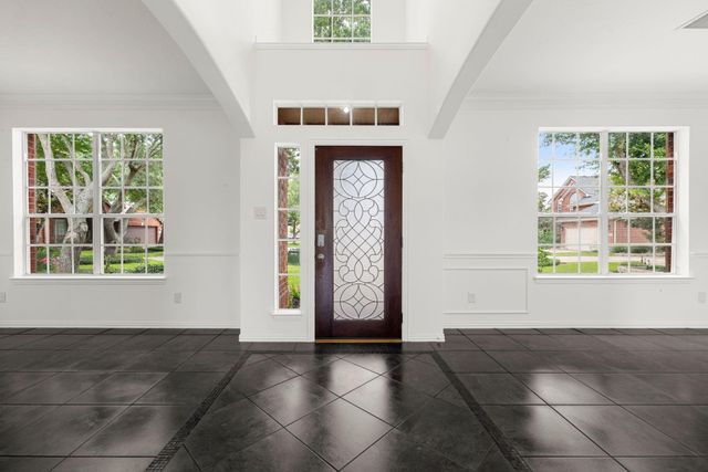 8410 Columbus Ct, Pearland, TX 77584