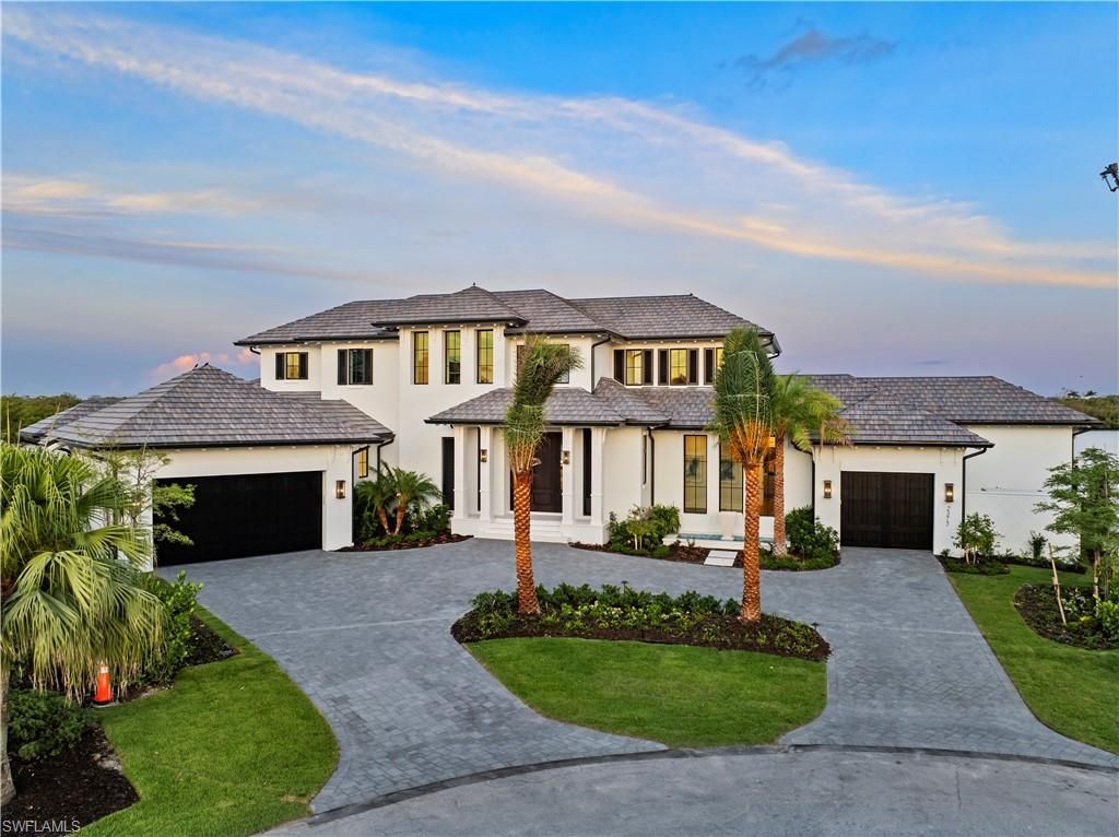 2375 Snook DR, NAPLES, FL 34102 — photo 2