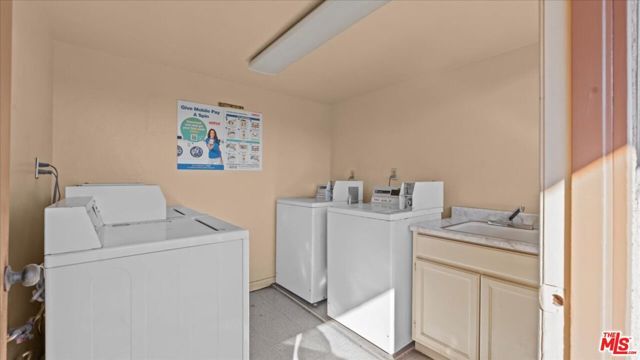 200 S Reno Street 310, Los Angeles, CA 90057