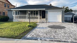 2088 Renfrew Avenue, Elmont, NY 11003