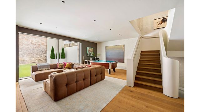 345-347 W 19TH Street, New York City, NY 10011