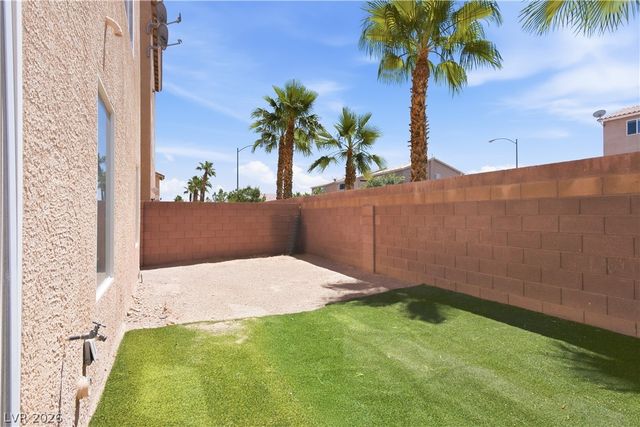 6713 Philharmonic Avenue, Las Vegas, NV 89139