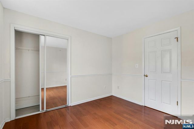1419 Faulkner Court, Mahwah, NJ 07430