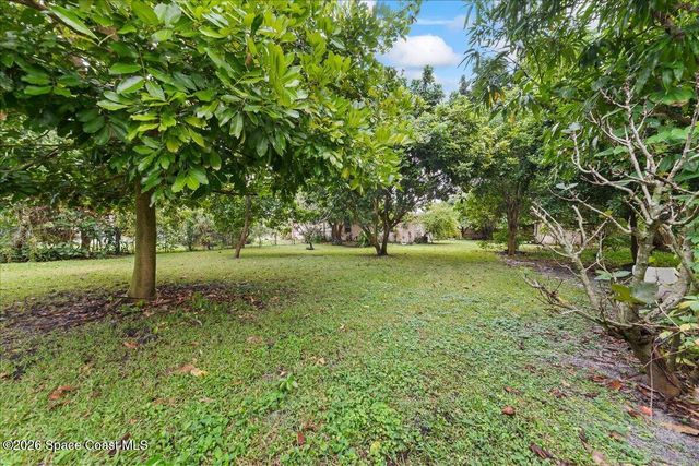 2066 Acacia Street NE, Palm Bay, FL 32905