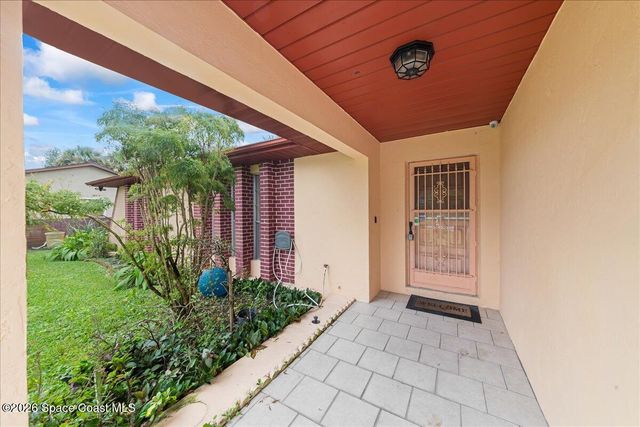 2066 Acacia Street NE, Palm Bay, FL 32905