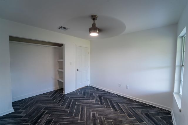 254 Baptiste Cir, Houma, LA 70363