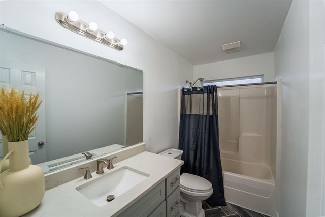 254 Baptiste Cir, Houma, LA 70363