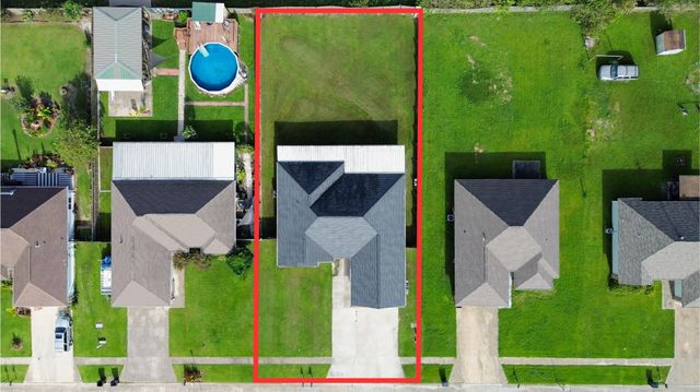 254 Baptiste Cir, Houma, LA 70363