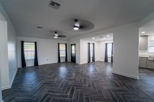 254 Baptiste Cir, Houma, LA 70363