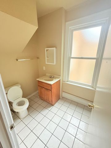 7047 S EBERHART Avenue, Chicago, IL 60637