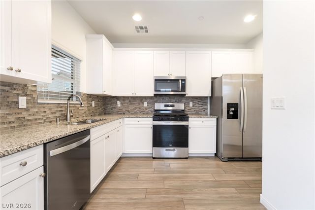 410 Desert Cadence Street, Henderson, NV 89011